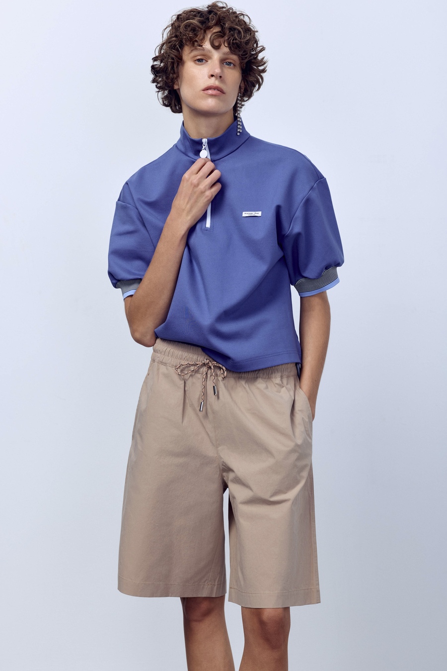 Бермуды из итальянского варёного хлопка, песочный