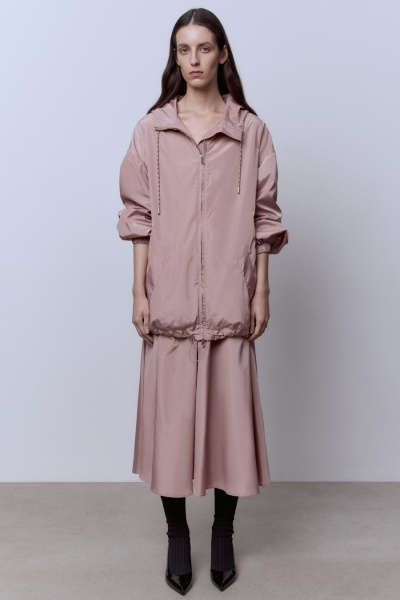 Ветровка удлинённая из нейлона, пудровый