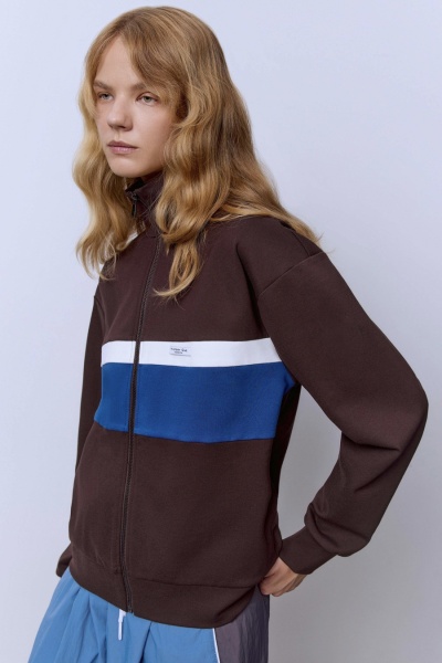 Толстовка на молнии с контрастными вставками, шоколад