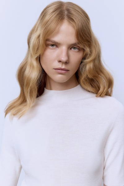 Водолазка с коротким рукавом, молочный