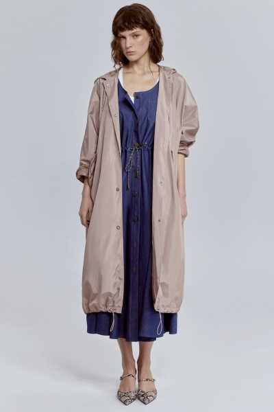 Плащ из нейлона на подкладке, бежевый