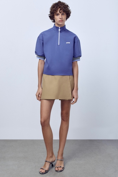 Поло на молнии с контрастными подвязами, васильковый