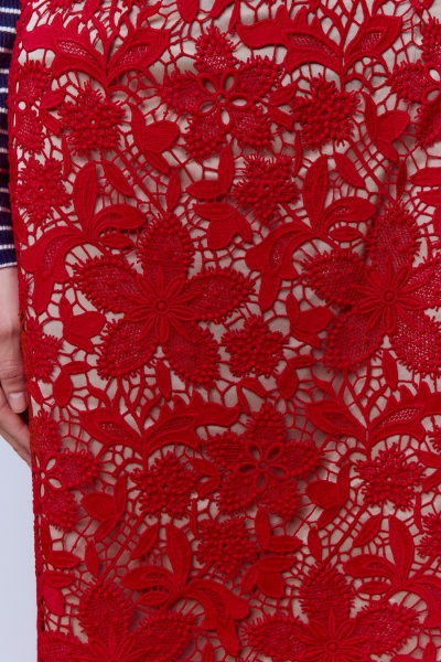 Юбка А-лайн из объемного итальянского кружева, красный