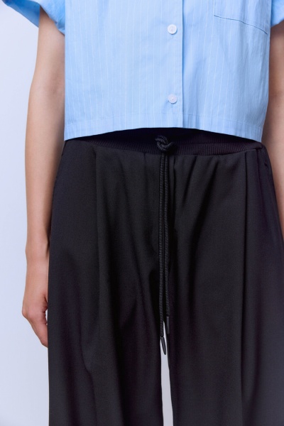 Брюки из итальянской шерсти с манжетами, чёрный