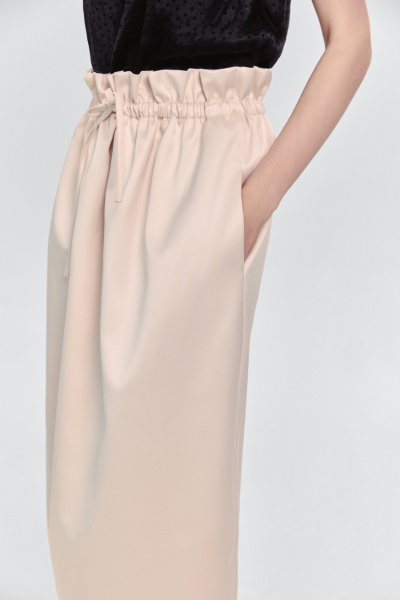 Юбка-тюльпан из атласа, бежевый