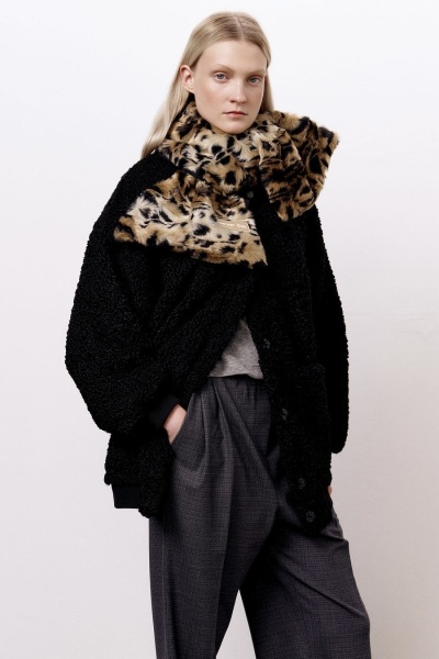 Жакет из эко-меха чёрный каракуль