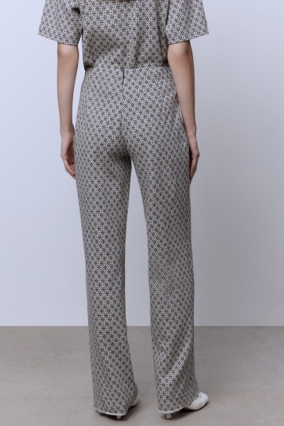 Брюки из трикотажного полотна с цветочным принтом