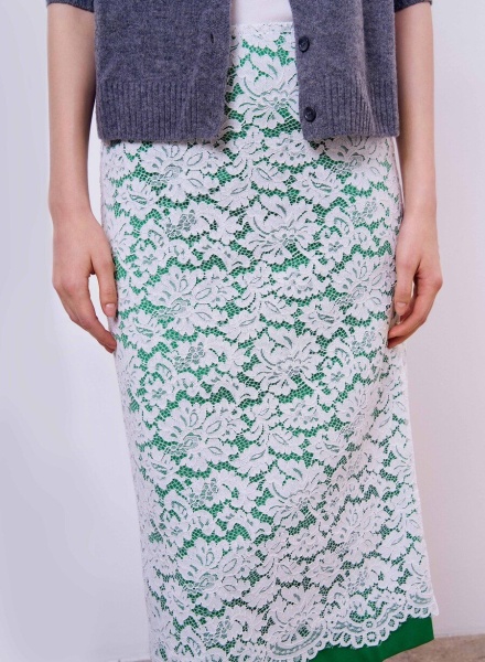 Юбка атласная с накладным кружевом, зелёный