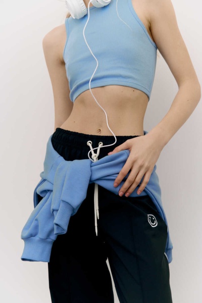 Брюки тонкая костюмная шерсть на резинке черный