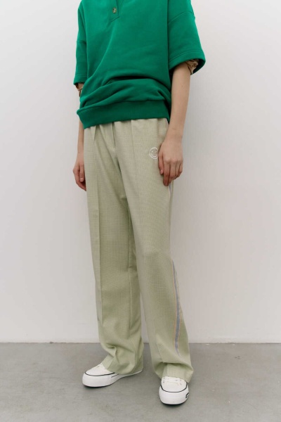 Брюки на резинке с лампасами фисташковый