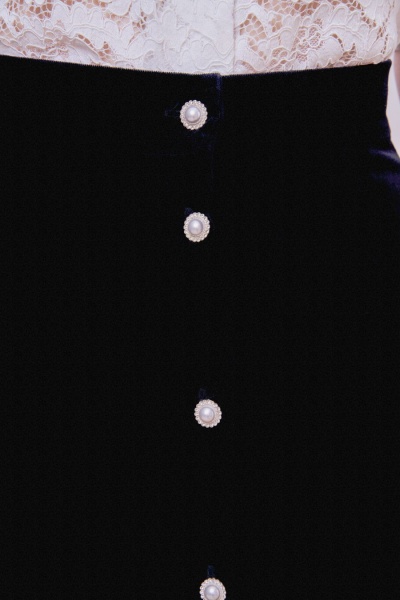 Юбка из бархата с кристальными пуговицами, черный