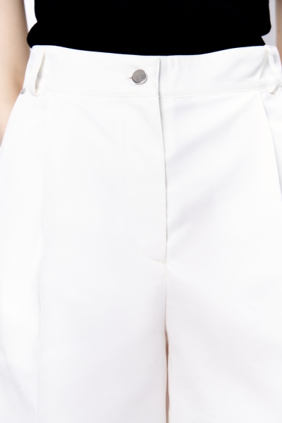 Шорты-бермуды из хлопка, белый