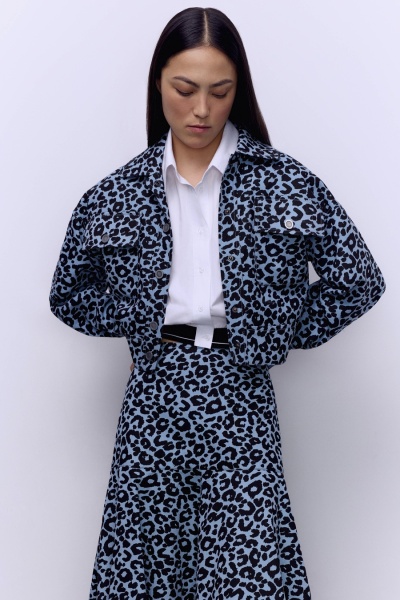 Куртка из лёгкого денима с анималистичным принтом голубой