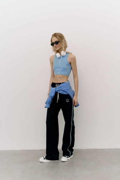 Брюки тонкая костюмная шерсть на резинке черный