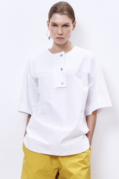 Топ из итальянского вареного хлопка на кнопках, белый