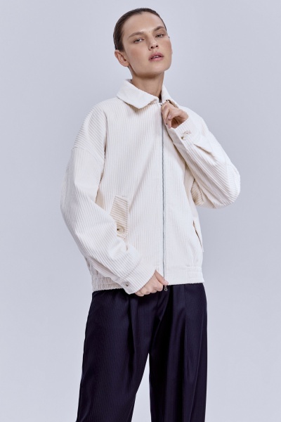 Бомбер из вельвета, молочный