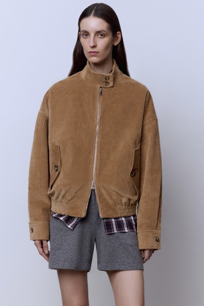 Бомбер из вельвета, бежевый