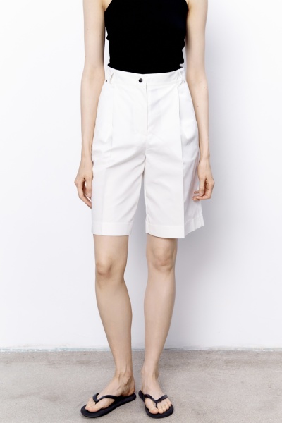 Шорты-бермуды из хлопка, белый