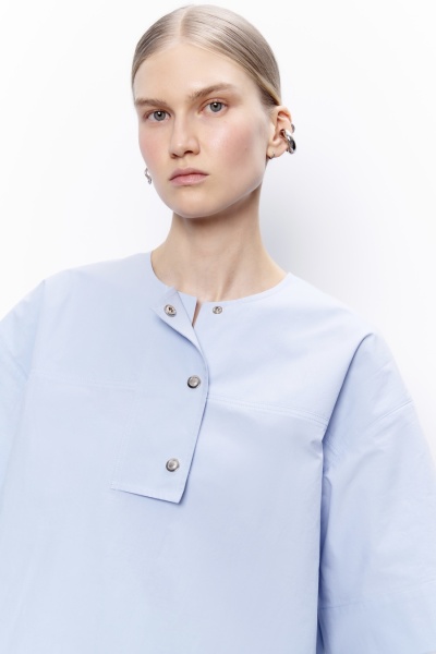 Топ из итальянского вареного хлопка на кнопках, голубой