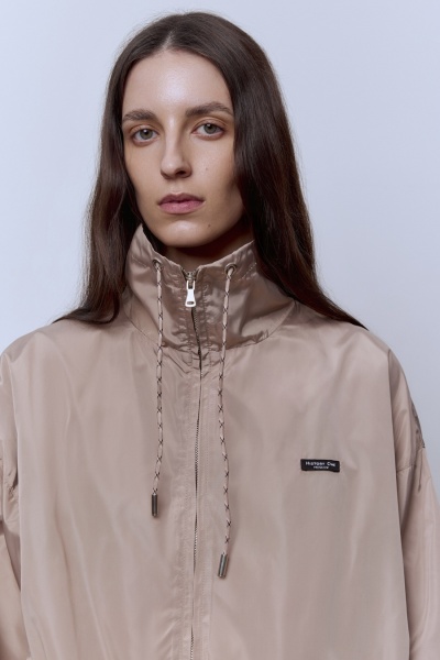 Ветровка из нейлона, бежевый
