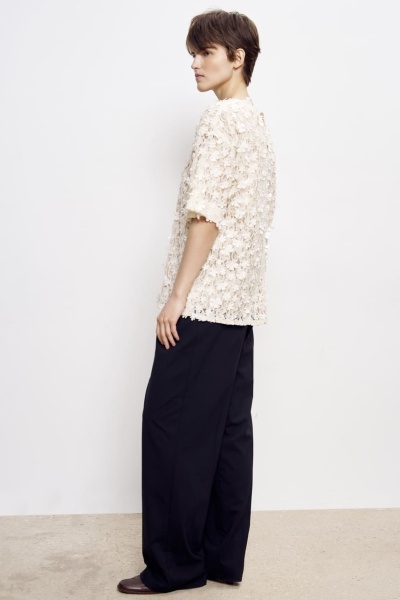 Топ из накладного кружева, шампань