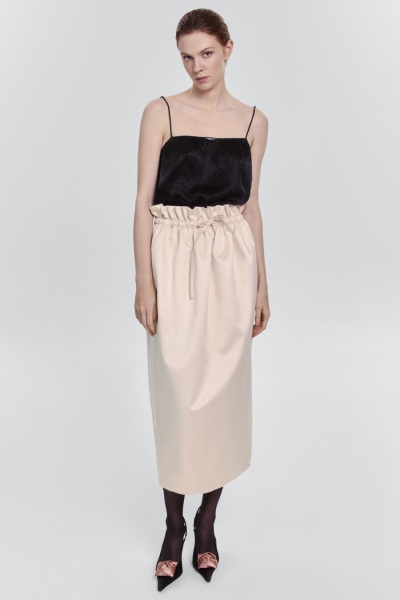 Юбка-тюльпан из атласа, бежевый