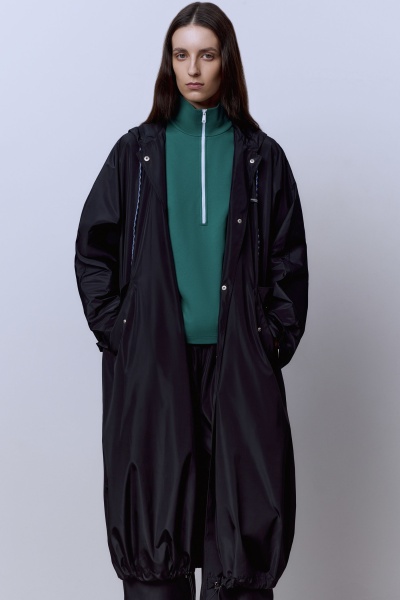 Плащ из нейлона на подкладке, чёрный