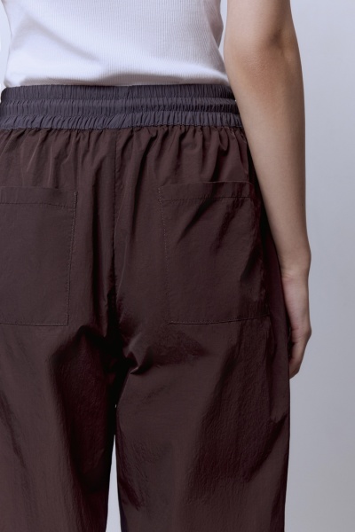 Брюки из нейлона с кантом, серый/шоколад