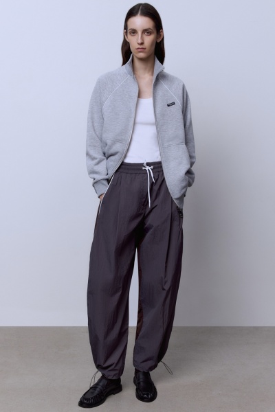 Брюки из нейлона с кантом, серый/шоколад