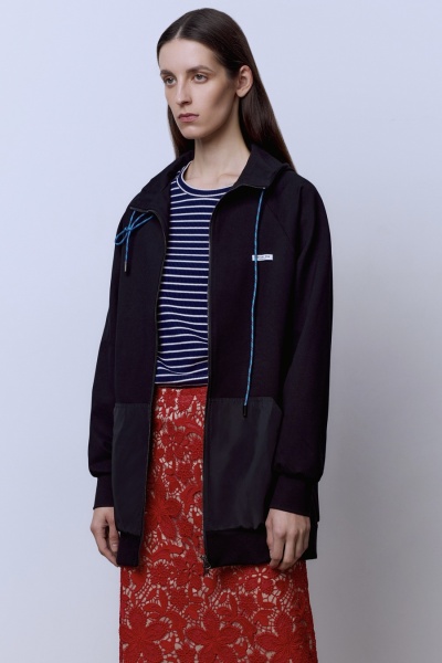 Толстовка удлинённая с нейлоном, чёрный