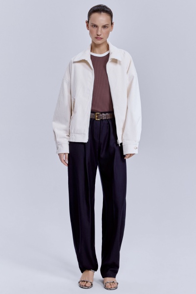 Бомбер из вельвета, молочный